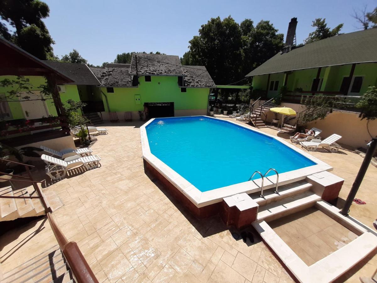 Pool And Villa Splav Dunavac Futog Экстерьер фото